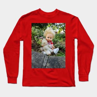 Baby in the garden Long Sleeve T-Shirt